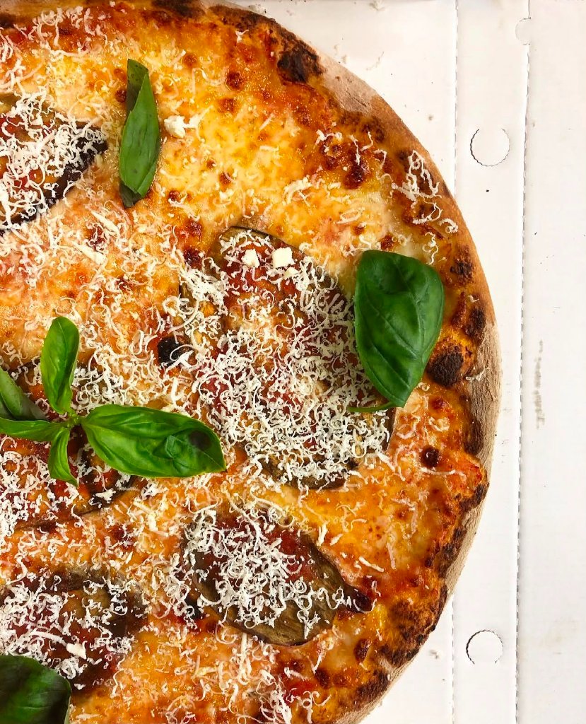Pizza Forno a legna 8